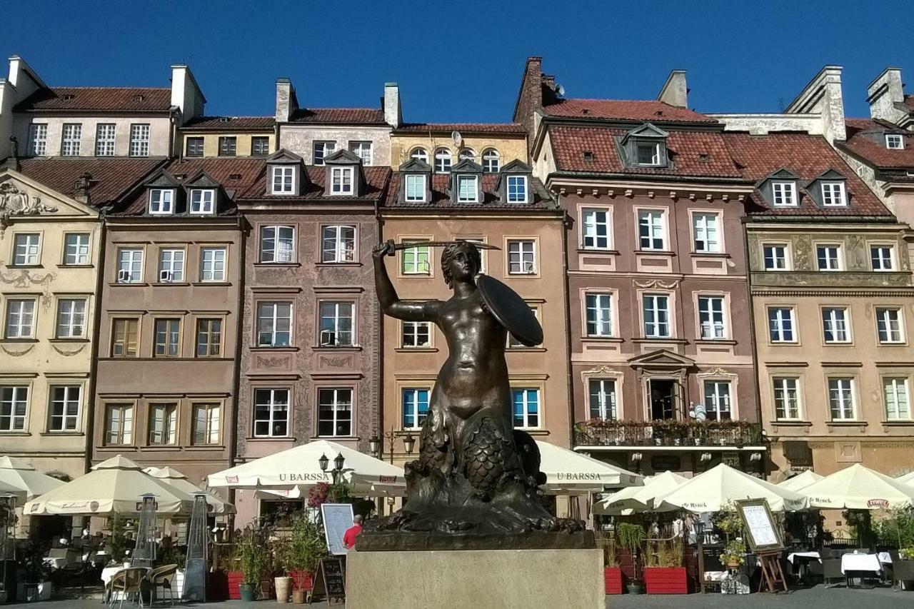 EUROPA22 Old Town Stare Miasto Warszawa NIEmasowość QUALITY Klasa PREMIUM 24 hour BON TURYSTYCZNY Netflix WiFi Faktury PARKING Zewnętrze zdjęcie